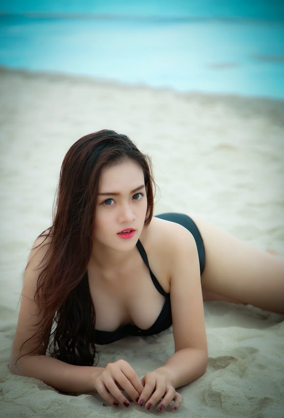 Bikini nóng bỏng của 9x | 
